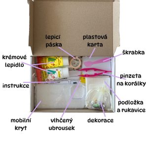 Obsah balení kreativní sady na mobilní kryt – všechny komponenty